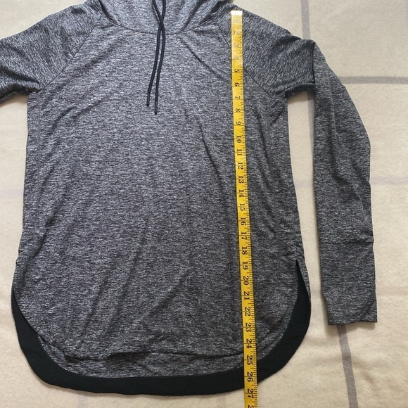 ATHLETA Uptempo Ultra Soft Athletic Hoodie Sweatshirt Women’s Size Small - Picture 12 of 12